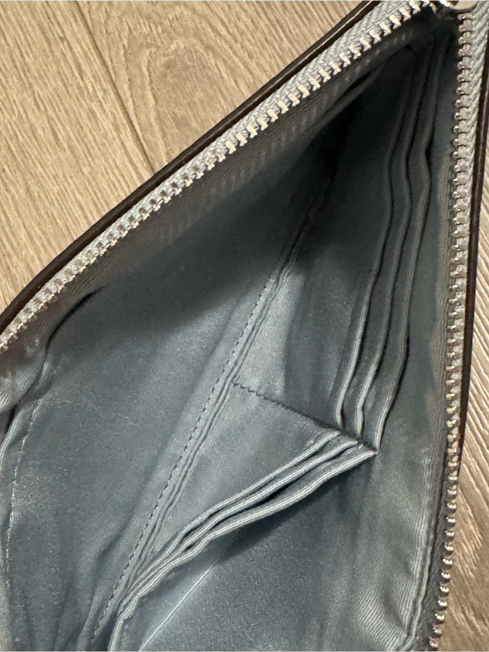 Coach Corner Zipper Brown And Blue Wristlet Wallet - Picture 3 of 5
